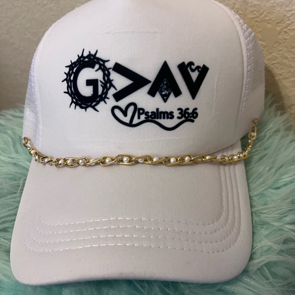 White and Gold Inspirational Cap